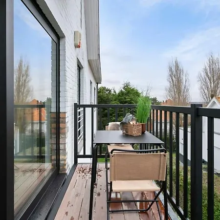 Huswell - Renovated Apartment By The Beach In Knokke-Heist Buitenkant foto